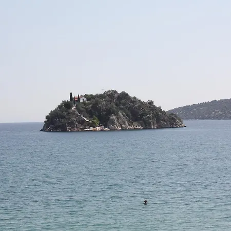 Aparthotel Poseidon Tolón