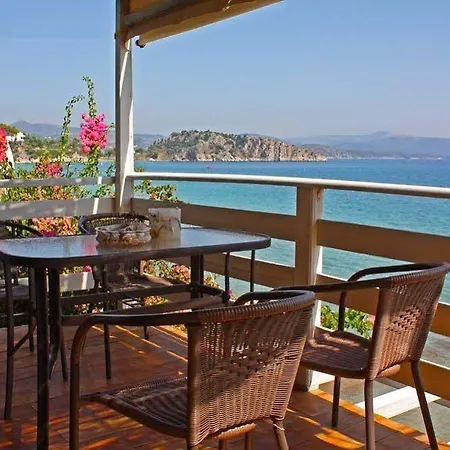 Poseidon 4* Toló