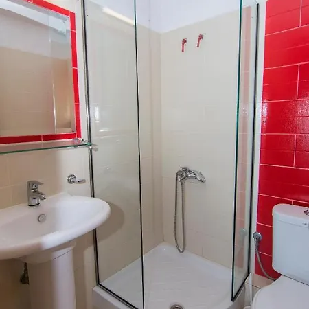 Poseidon Apartmanhotel Toló