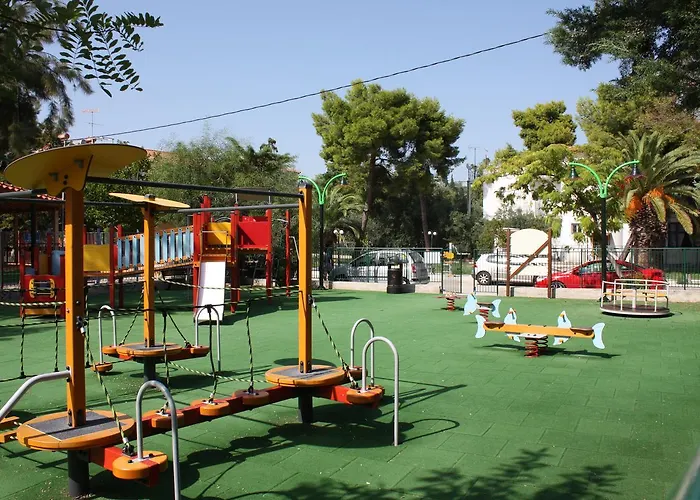 Poseidon Aparthotel 4*