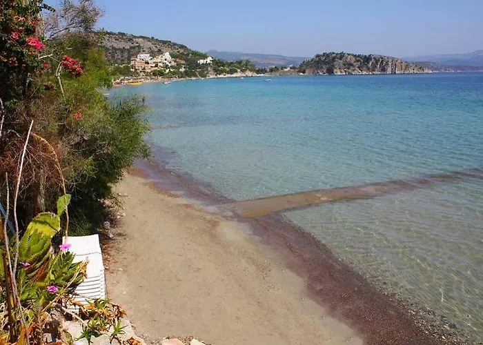 Aparthotel Poseidon 4*