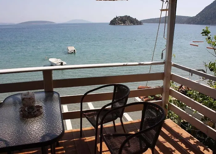 Aparthotel Poseidon 4*